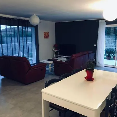 Maison Au Calme Avec Toutes Commodites Villa