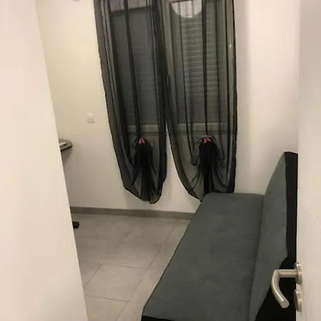 Maison Au Calme Avec Toutes Commodites
