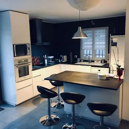 Maison Au Calme Avec Toutes Commodites Villa *